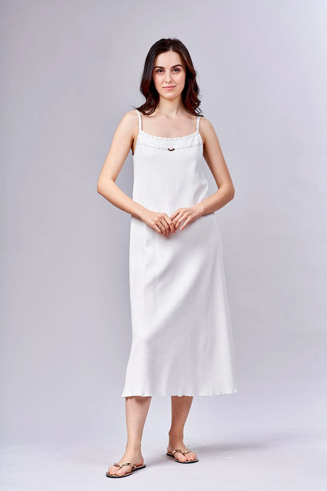 8504 Long gown with spaghetti straps