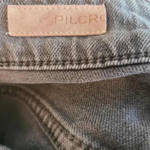 Anthro/Pilcro The Borrowed Boyfriend Gray Jeans