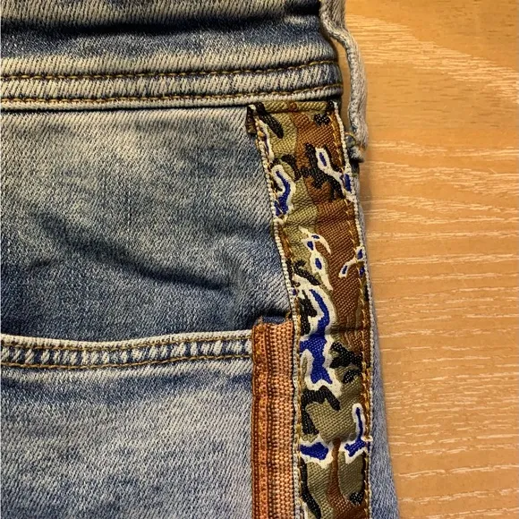 ANTHROPOLOGY PILCRO BOHO TAPESTRY TRIM JEANS SLIM BOYFRIEND SIZE 30