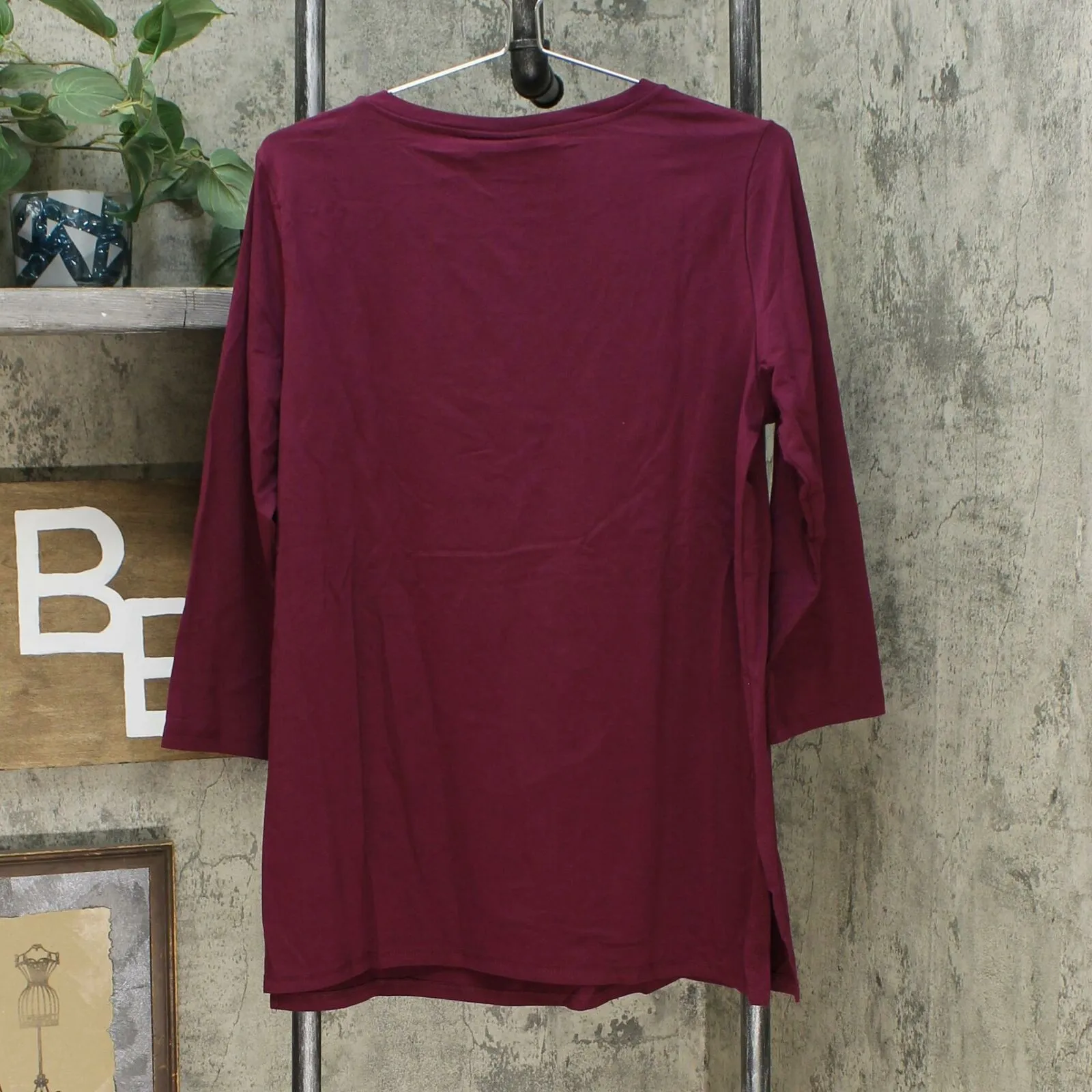 Antthony Women's Artsy Collection 3/4 Sleeve Embellished T-Shirt