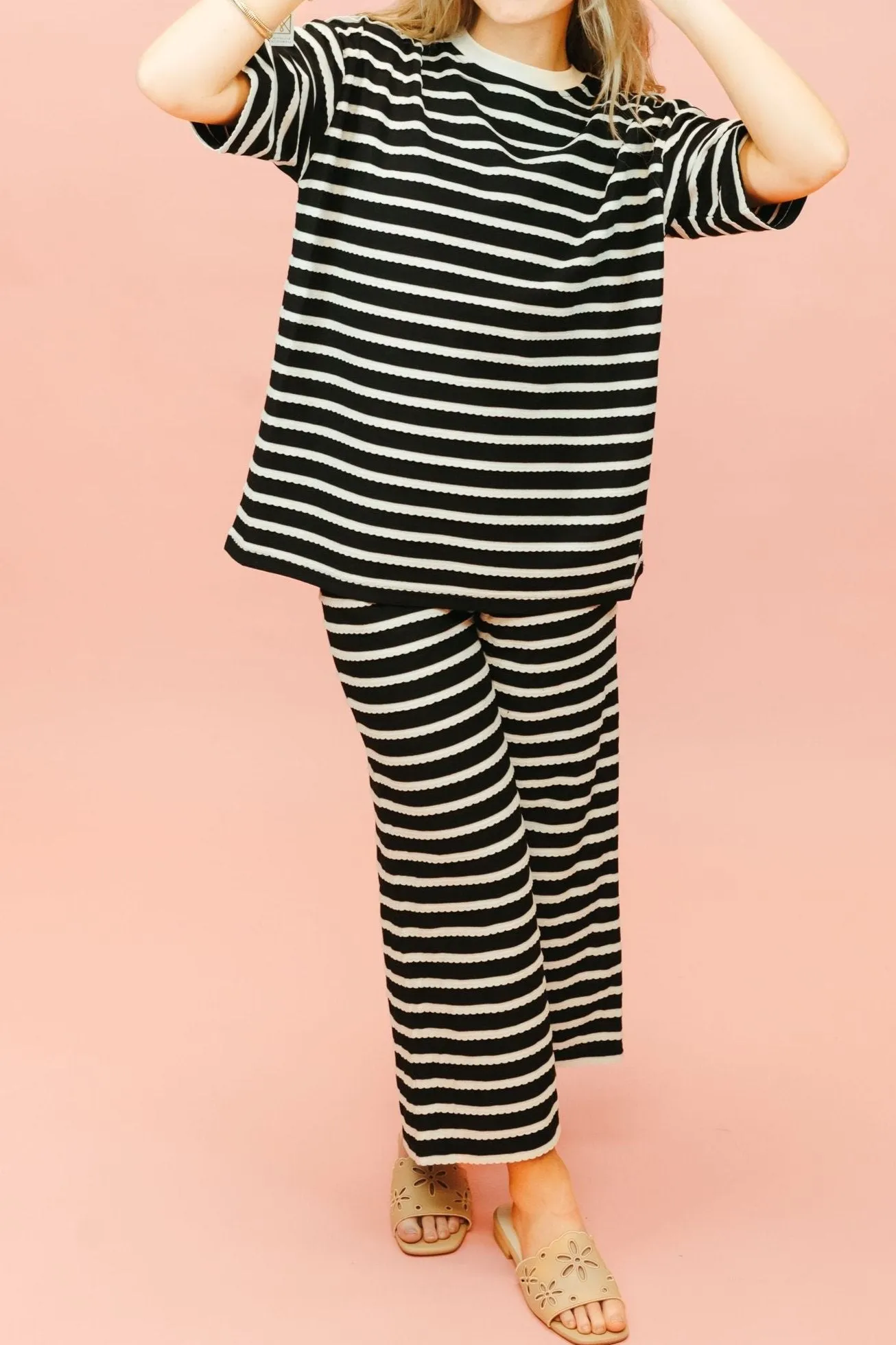 Black/Cream Scalloped Striped Oversized Top T3845