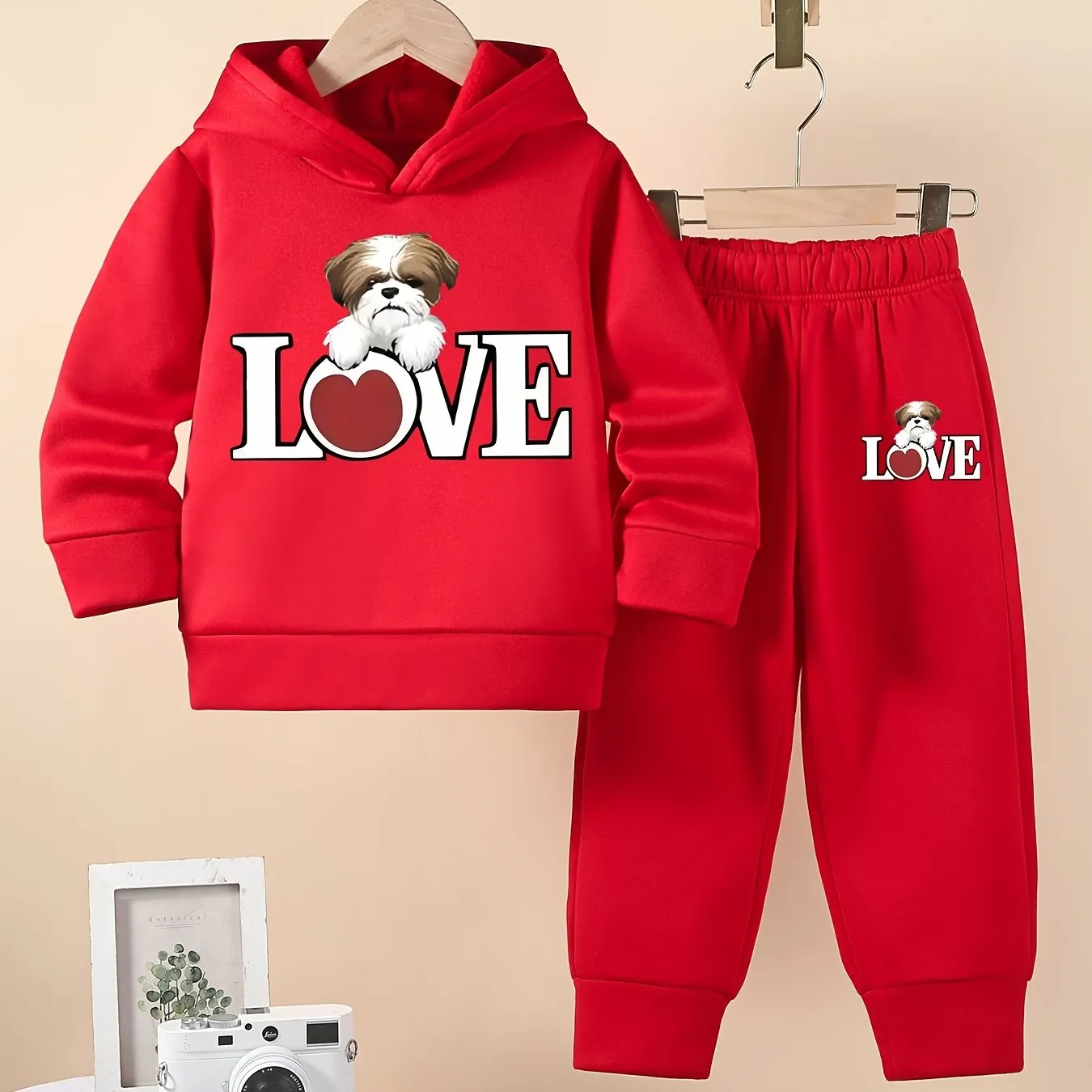 Cartoon LOVE Print Baby Girl's Hooded Sweatshirt And Pants 2pcs Set, Machine Washable, Casual Style