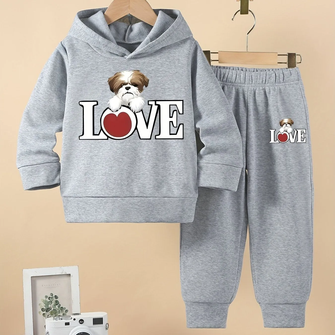 Cartoon LOVE Print Baby Girl's Hooded Sweatshirt And Pants 2pcs Set, Machine Washable, Casual Style