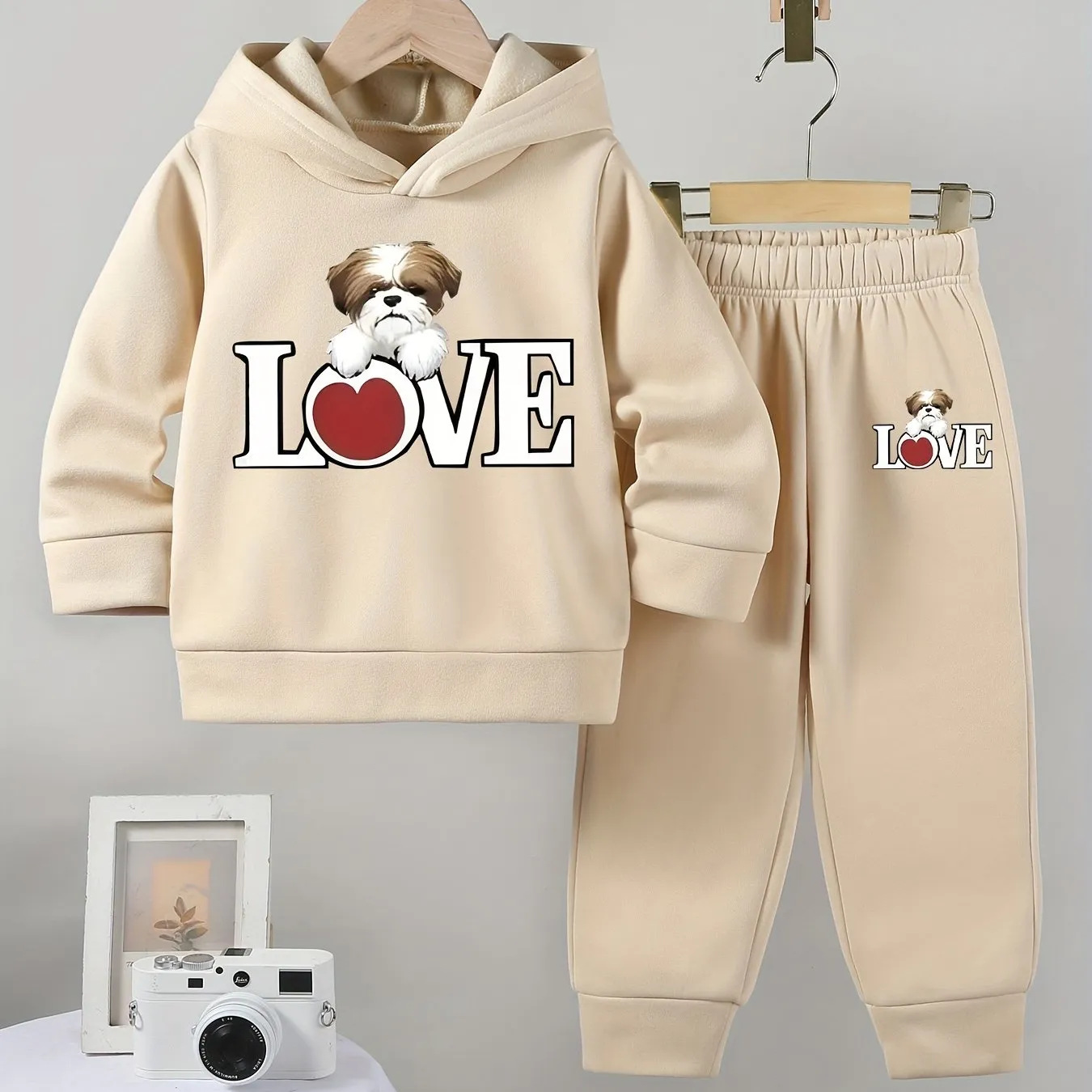 Cartoon LOVE Print Baby Girl's Hooded Sweatshirt And Pants 2pcs Set, Machine Washable, Casual Style