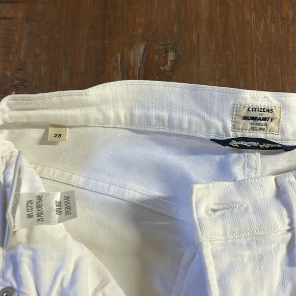 Citizens of humanity boyfriend jeans 28