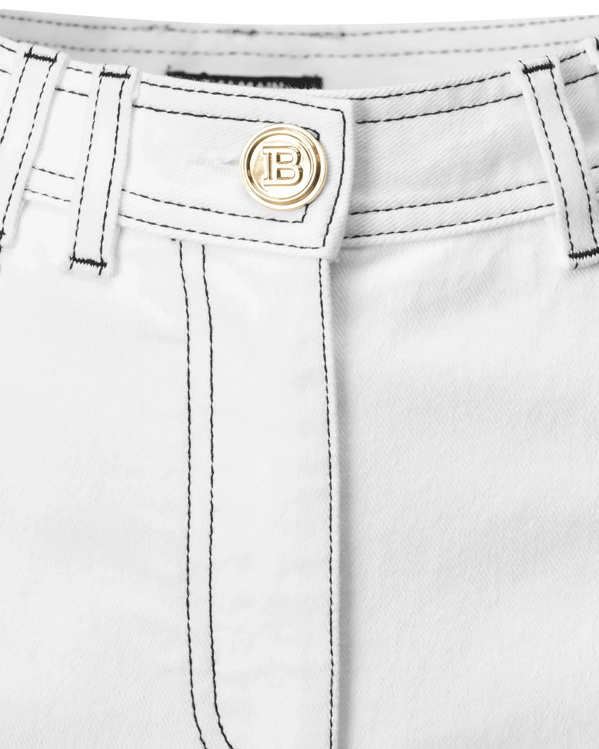 Contrasting Stitch Boyfriend Jeans