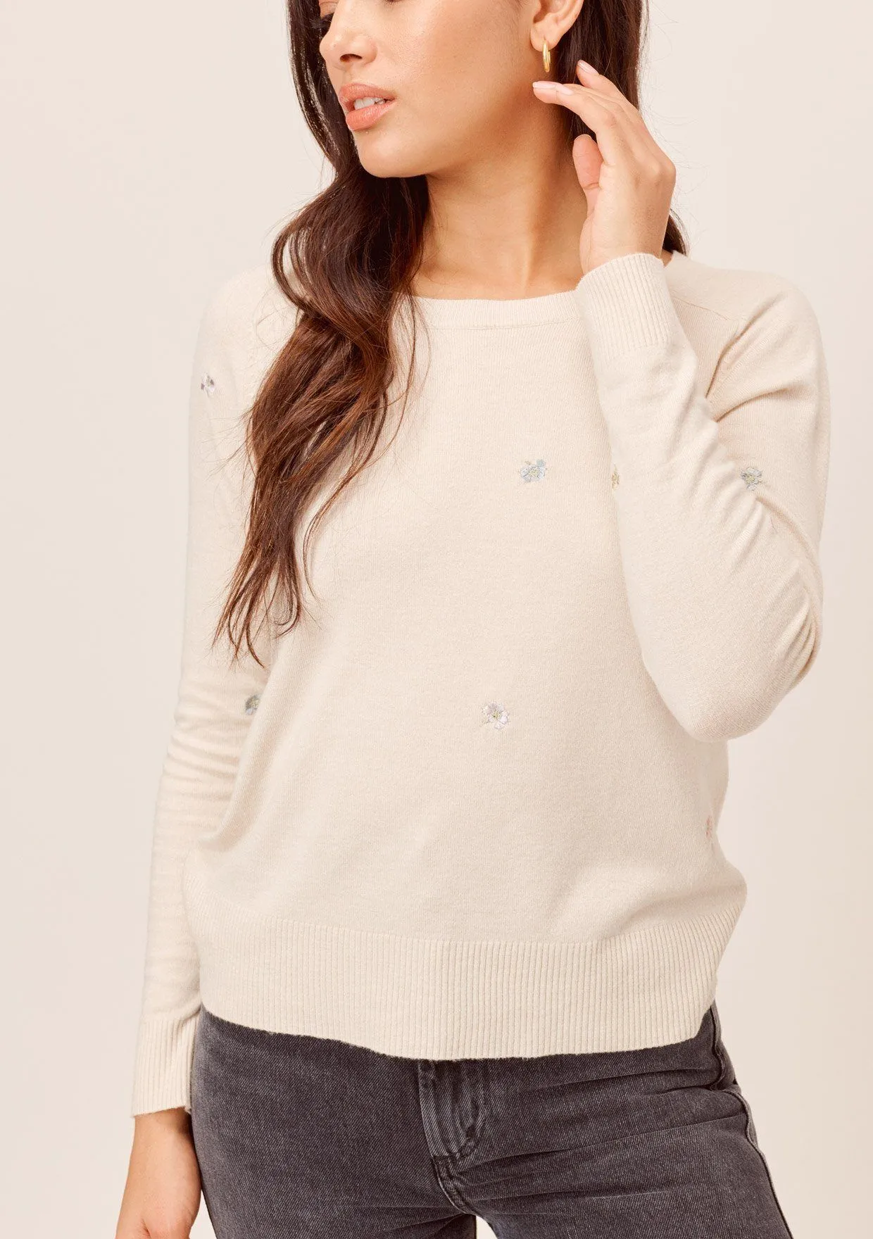 Dell Embroidered Flowers Sweater