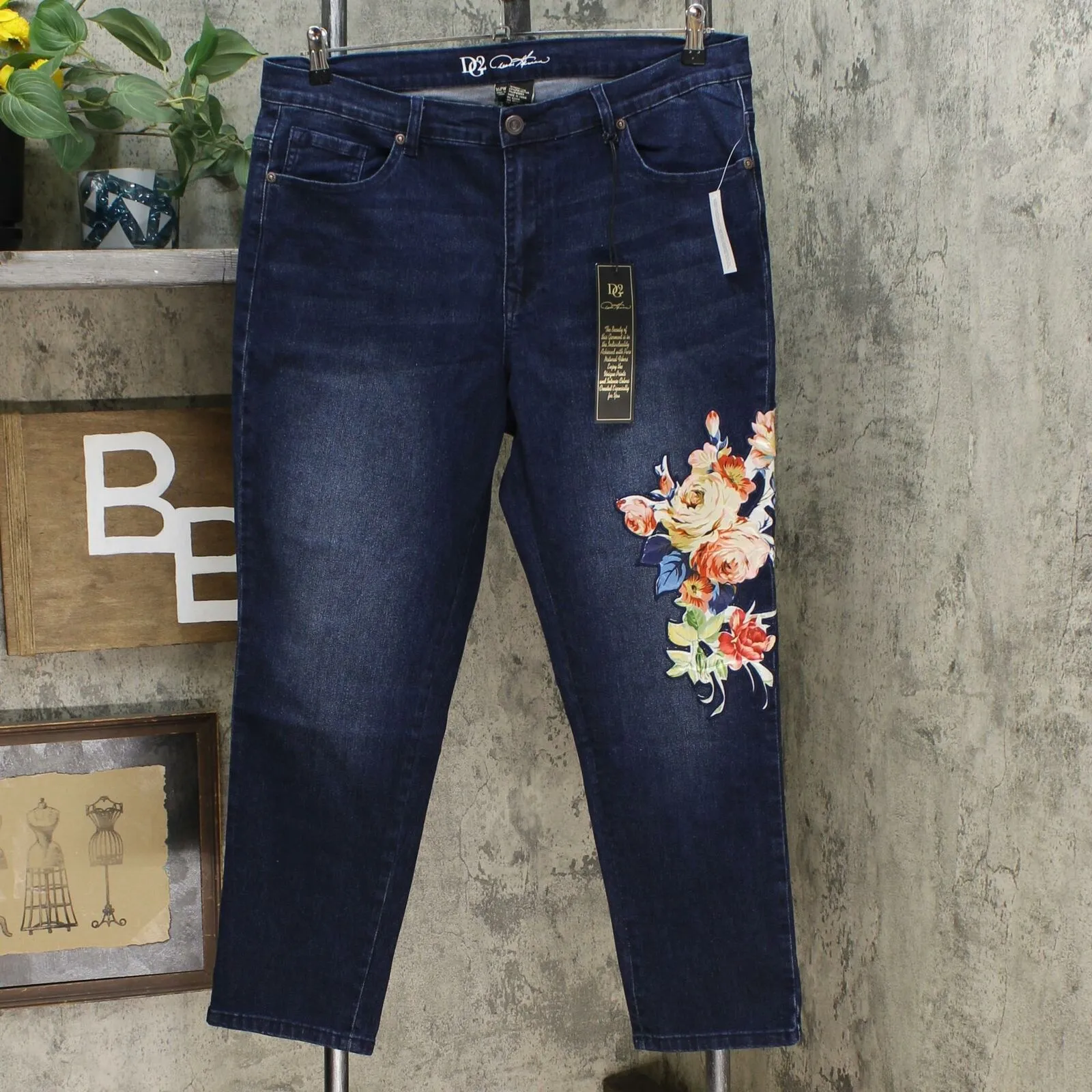 DG2 by Diane Gilman Women's Petite Applique Floral Skinny Jeans