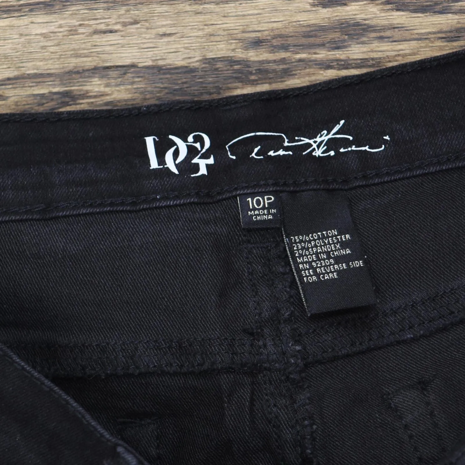 Dg2 Womens Classic Stretch Embellished Destructed Skinny Jean 703313 Black 10P
