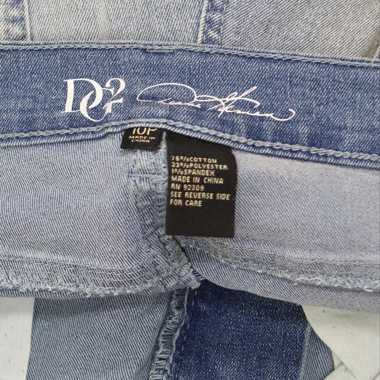 DG2 Womens Classic Stretch Embellished Destructed Skinny Jean 703313 Blue 10P