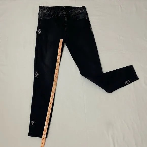 Hudson Nico Mid Rise Super Skinny Embellished Ankle Jeans Size 27.
