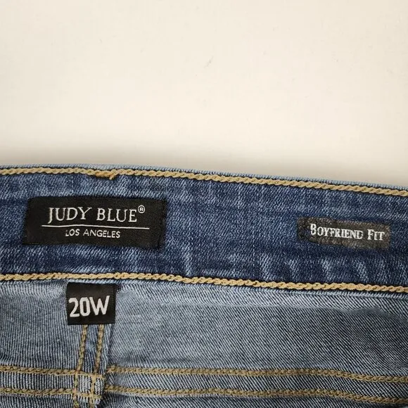 Judy Blue Jeans Womens Plus 20W Blue Distressed Boyfriend Fit Denim JB8275MD