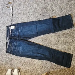 KUT FROM THE KLOTH CATHERINE BOYFRIEND JEANS