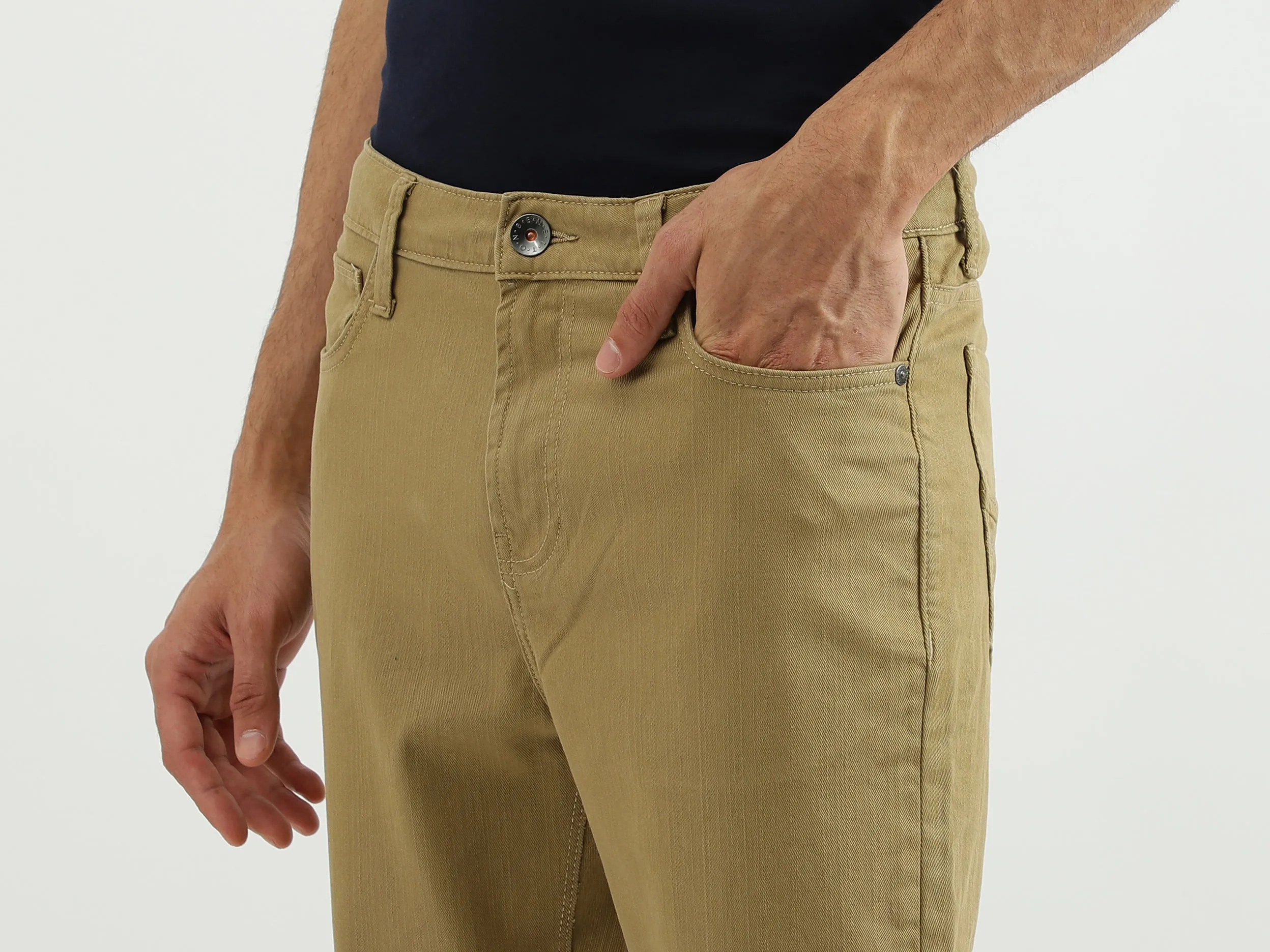 Men Solid Jogger