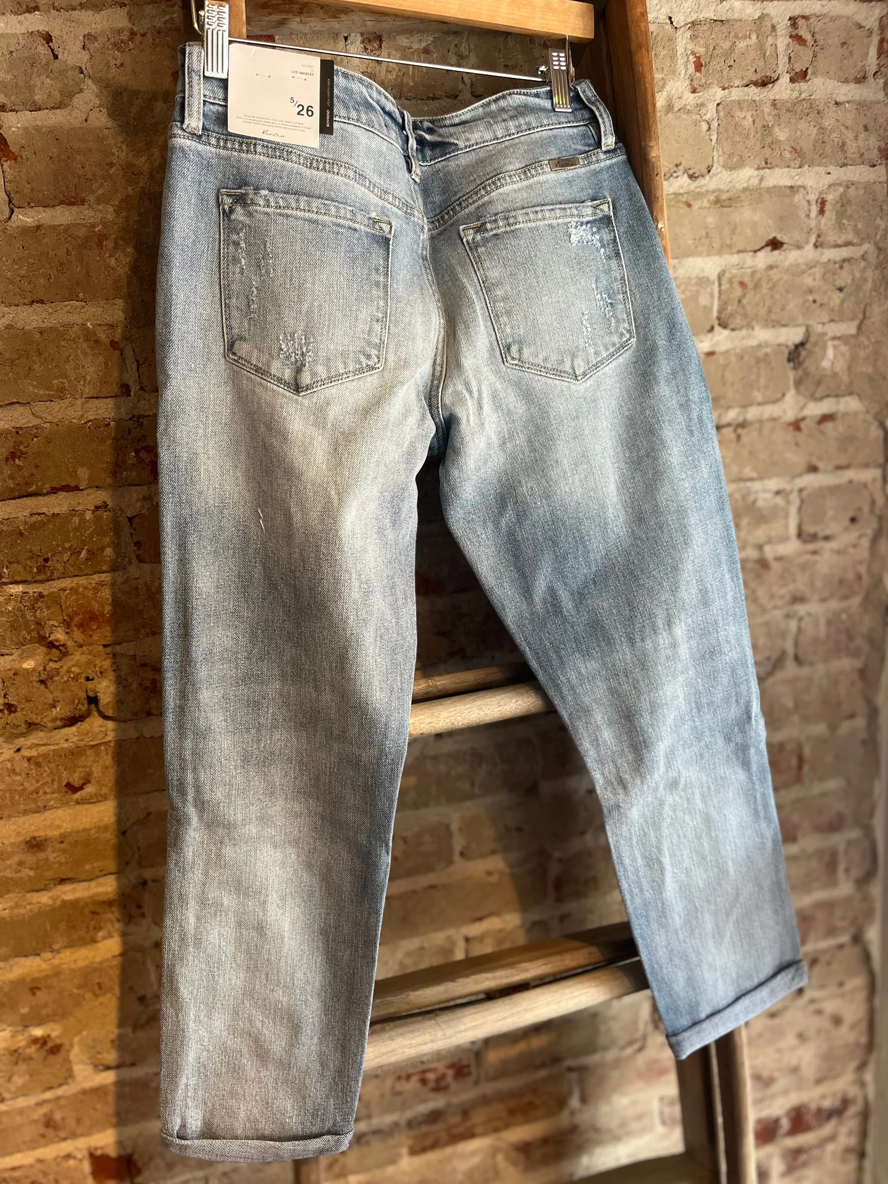 Mid Rise Boyfriend Fit Jeans