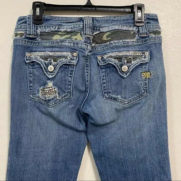 Miss Me Embellished Boot Cut Jeans Size 29