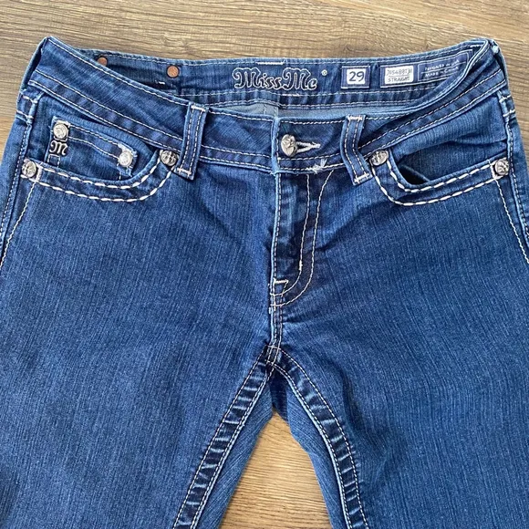 Miss Me Jeans Women’s Size 29 Blue Straight Flap Pockets Embellished Gemstones