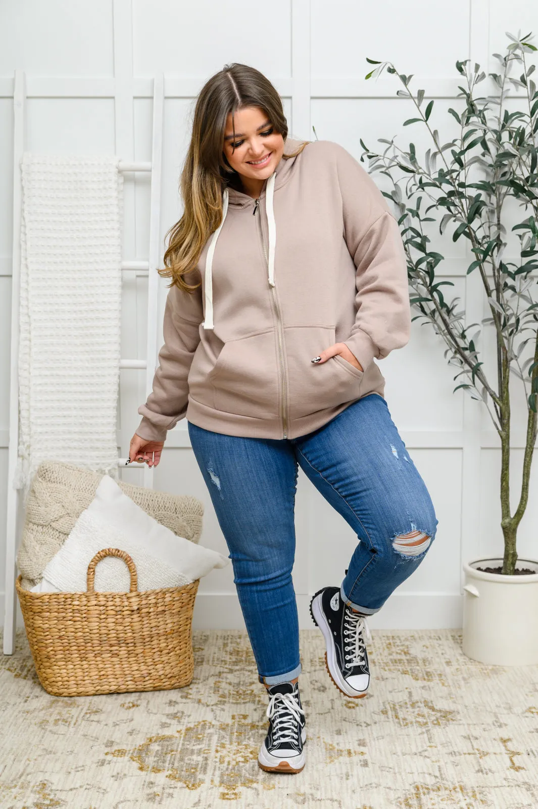Nikki Mid-Rise Destroyed Boyfriend Jeggings by Judy Blue