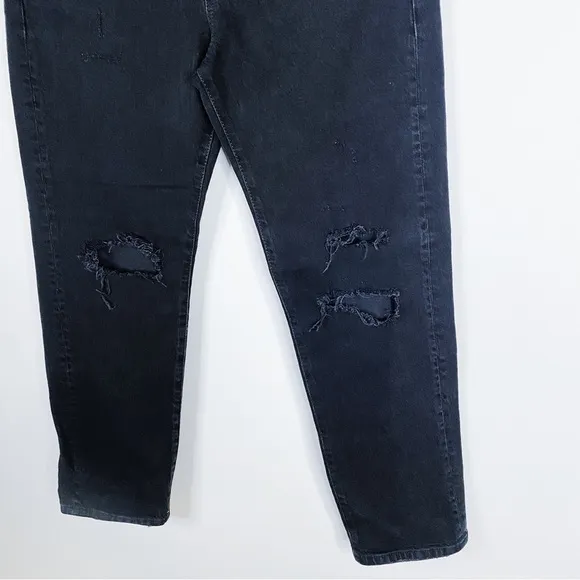 NWT We the Free - Black Distressed Boyfriend Jeans