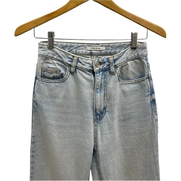 Pacsun 90’s Boyfriend Light Blue Jeans