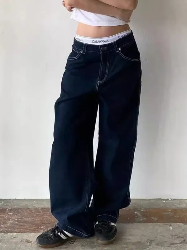 Plain vintage jeans with pocket embroidery in boyfriend cut