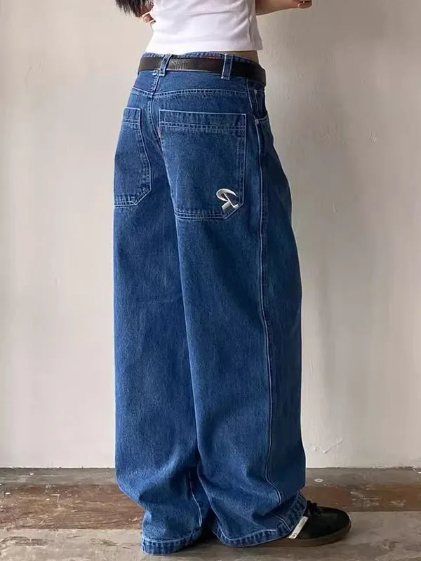 Plain vintage jeans with pocket embroidery in boyfriend cut
