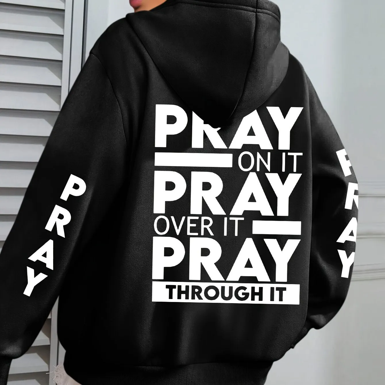 Plus Size PRAY Print Kangaroo Pocket Hoodie