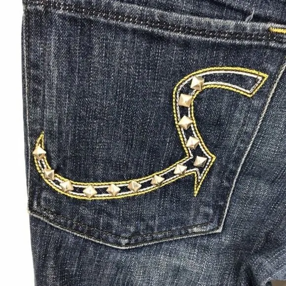 Rock &amp; Republic Embellished back pocket Boot Cut Jeans SIze 28