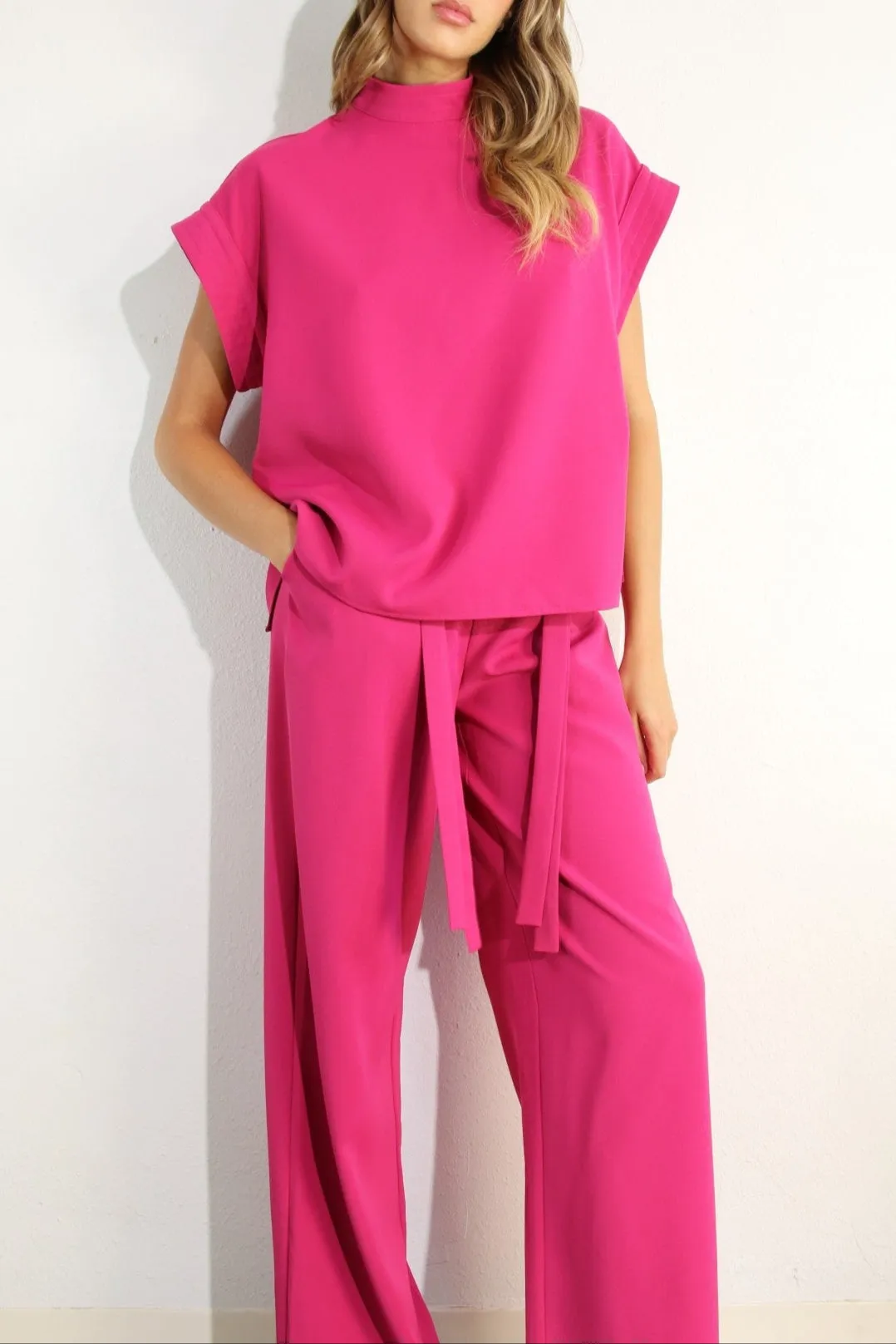 Roseate Reign Set