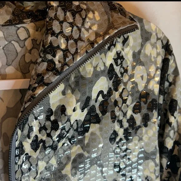 Ruby Rd Unique Shiny Abstract Shimmery Scales Embellished Full Zip Jacket Sz 8