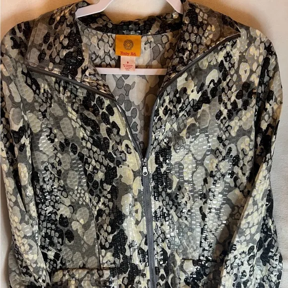 Ruby Rd Unique Shiny Abstract Shimmery Scales Embellished Full Zip Jacket Sz 8