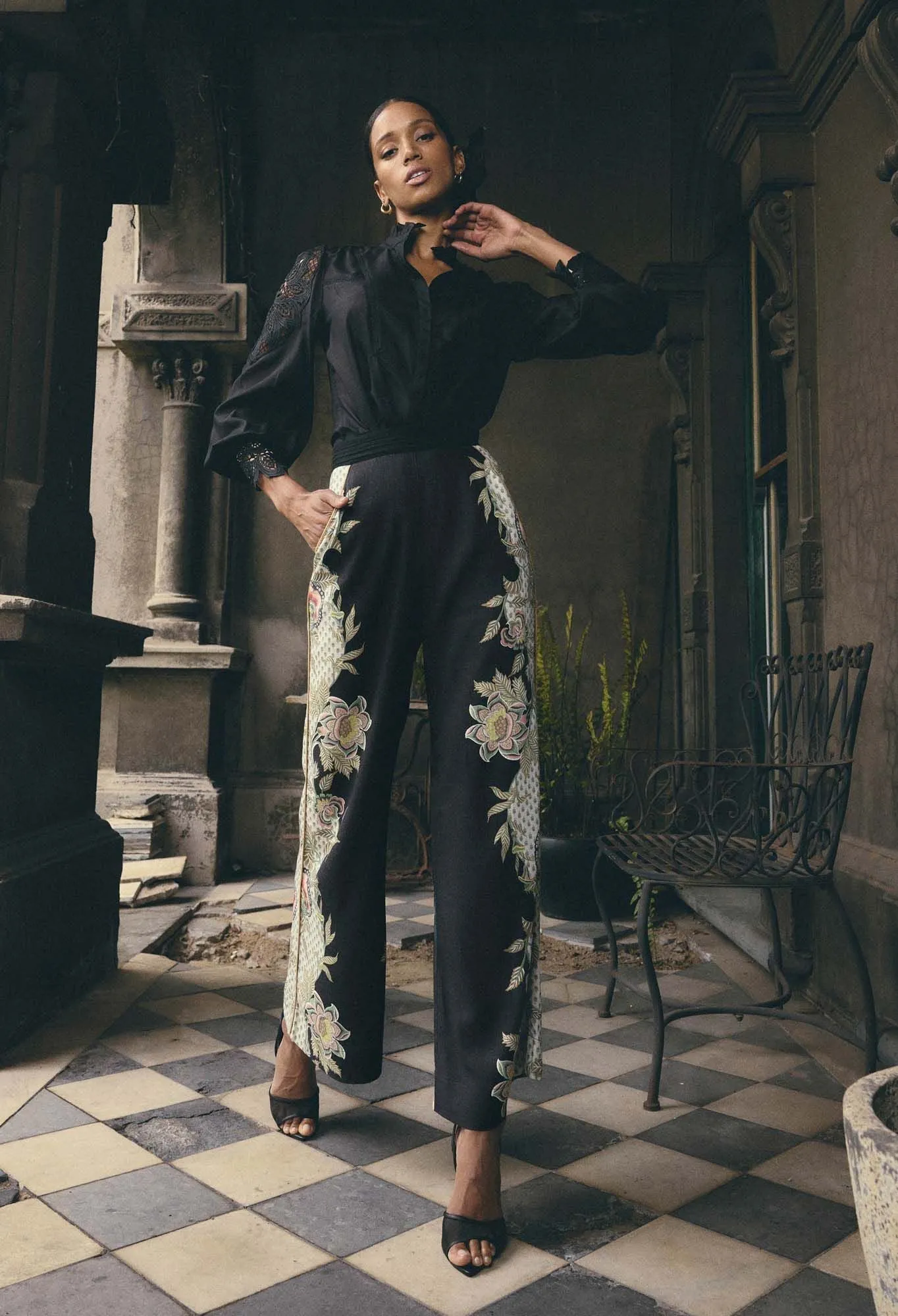 Sevilla Lace Detail Shirt - Onyx