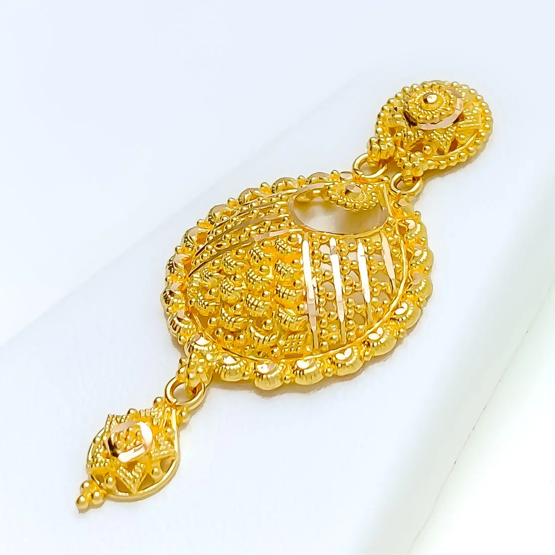 Shiny Striped Open Drop 22k Gold Necklace Set