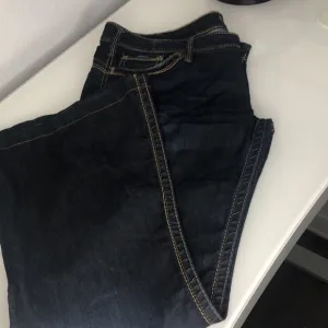 Silver Camden Rose Bell Denim Jeans Dark Blue Stretch Womens Size 36 x 31