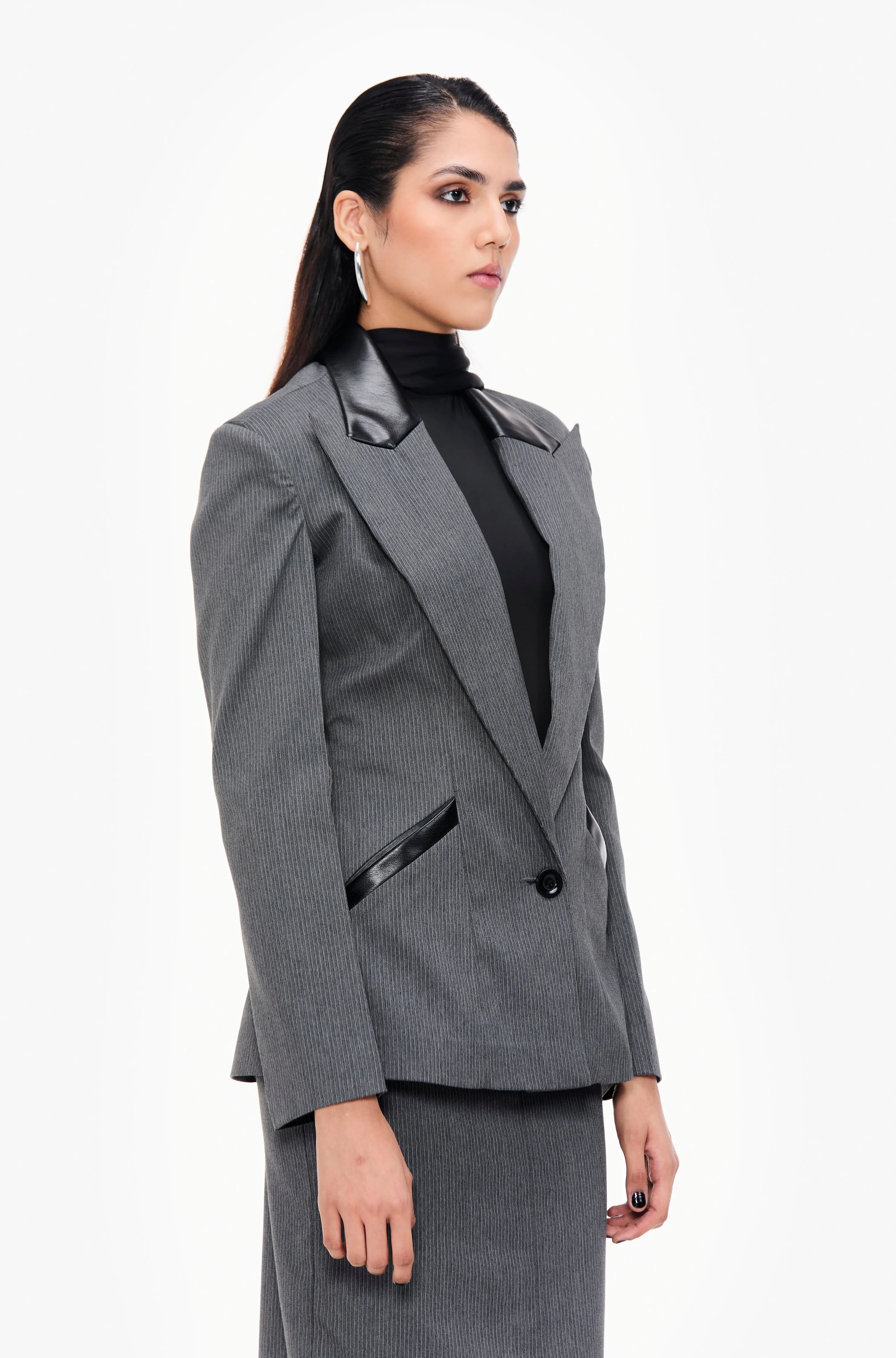 Single-Breasted Contoured Blazer