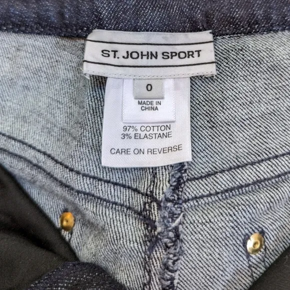 St John Sport Dark Wash Straight Leg Women's Stretch Denim Jeans (0)