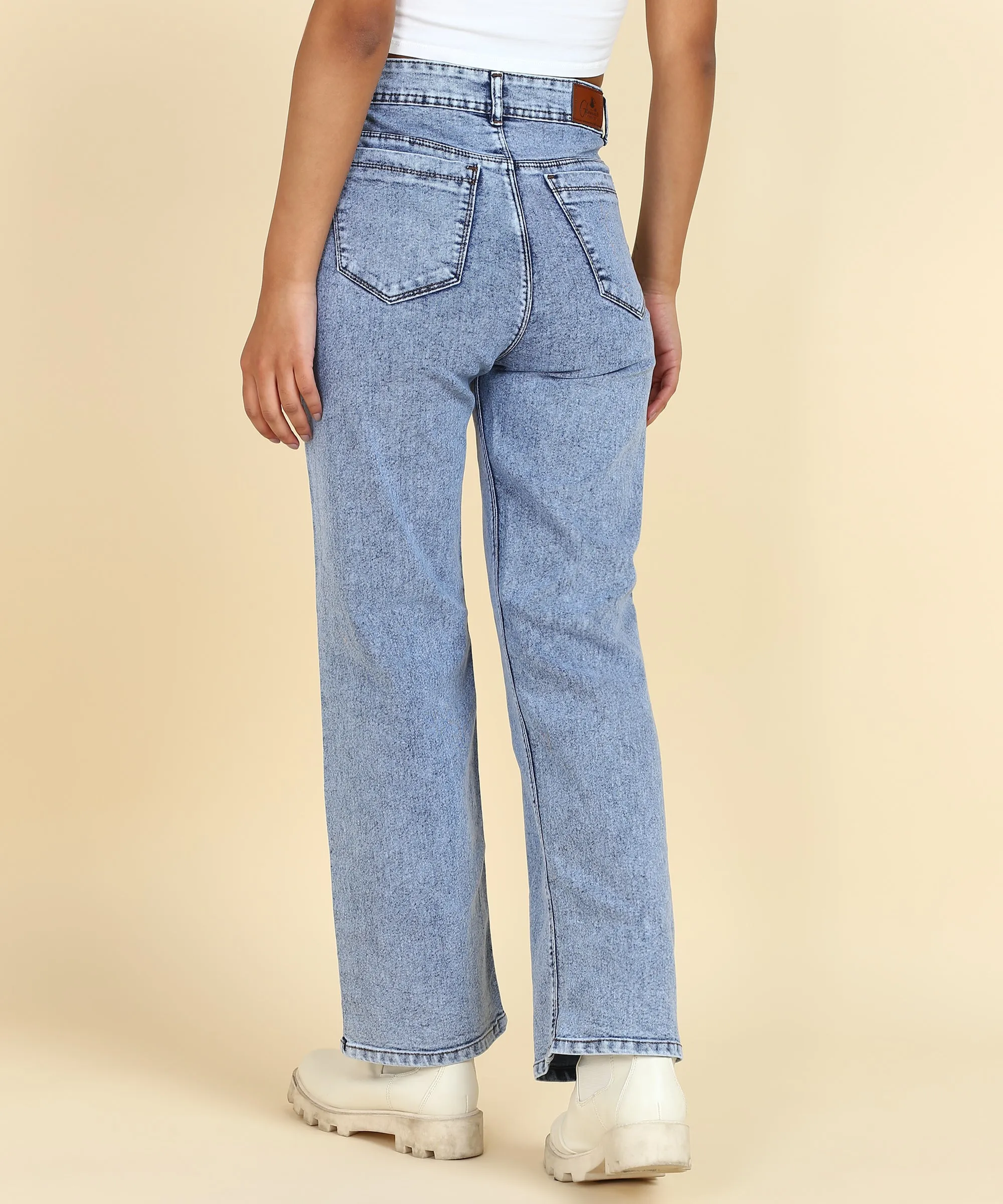 Stretchy Stride Stonewash Boyfriend Jeans