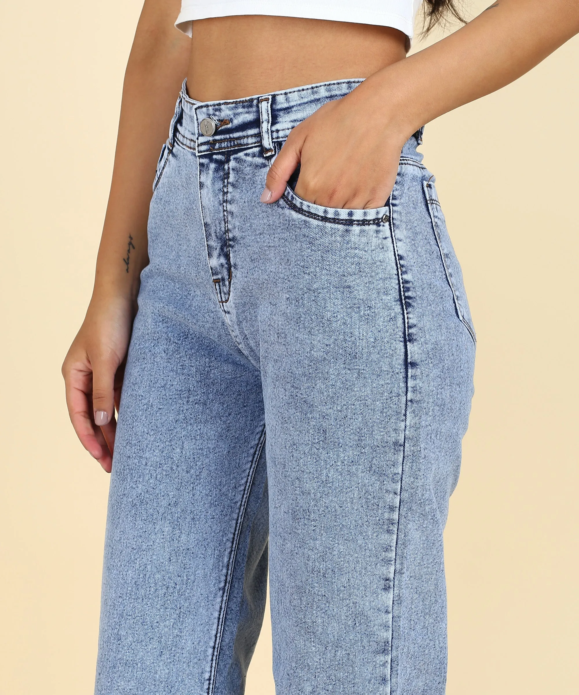Stretchy Stride Stonewash Boyfriend Jeans