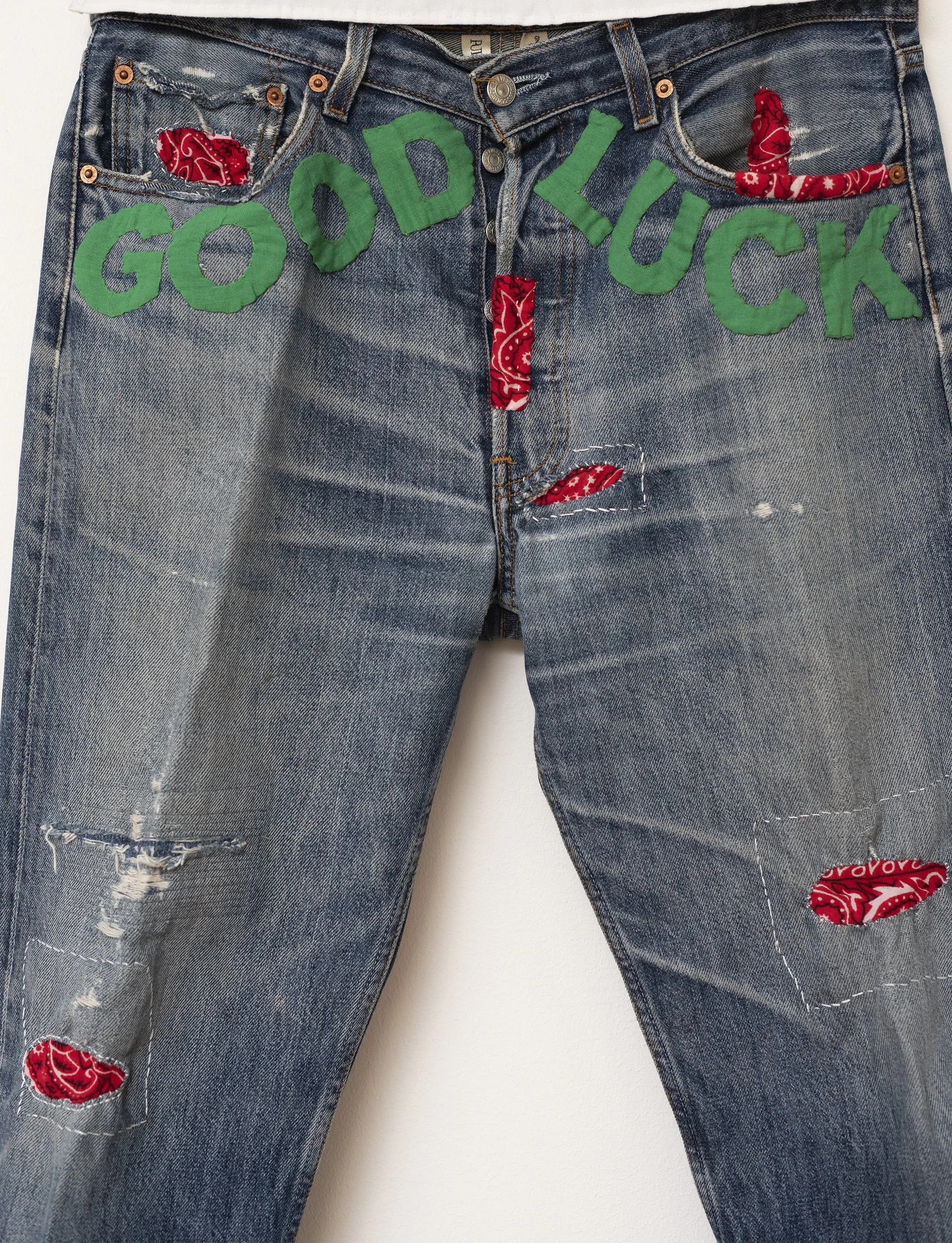 STUDIO PURAS RECYCLED EMBELLISHED JEANS