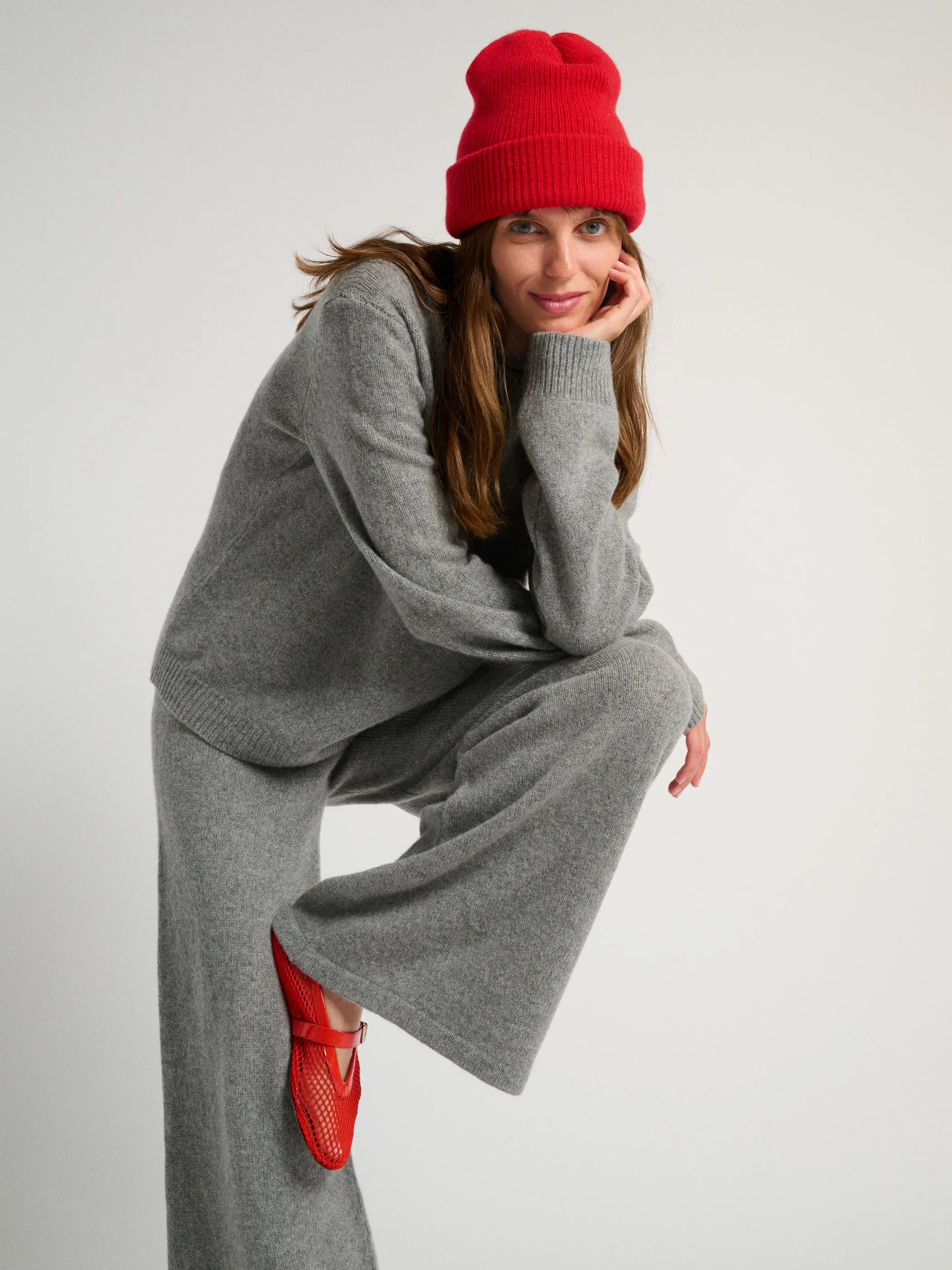 The Bebe Beanie in Cashmere