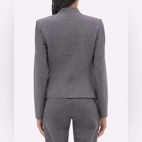 Theory Lindrayia grey wool blend blazer, size 10 in excellent condition!