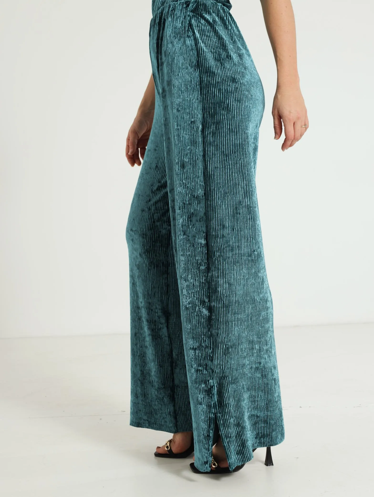 Velour Plisse Wide Leg Pant - Teal