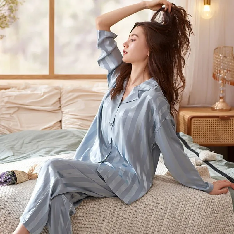 Waverley - Elegant Striped Quiet Woman's Pajama Set