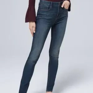 WHITE HOUSE BLACK MARKET MID RISE  EMBELLISHED FRONT SKINNY ANKLE JEANS  0 SHORT